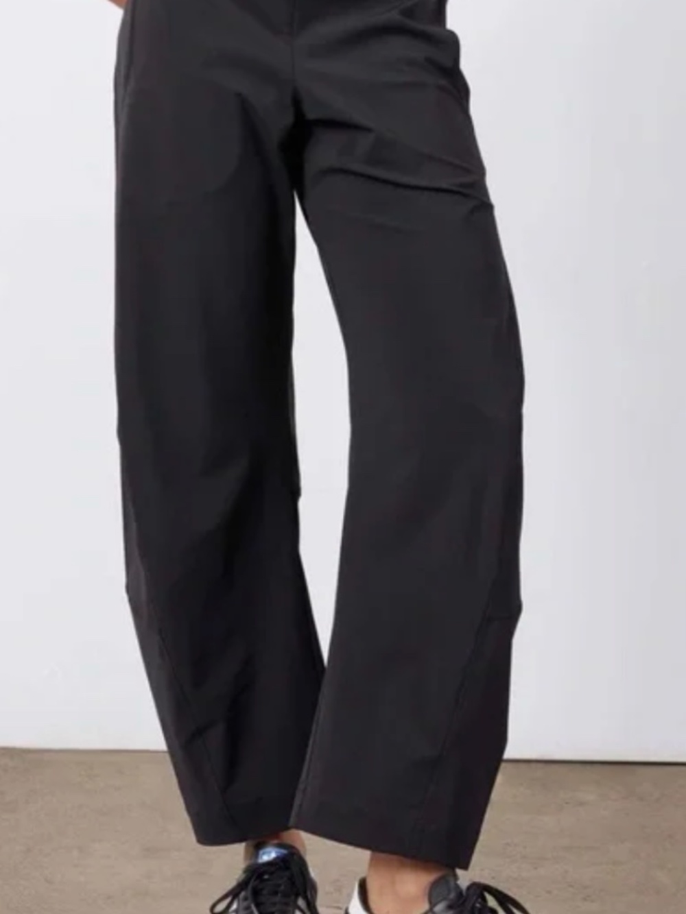 RUTI THE PETITE ON THE LOOSE WORK PANTS- Black 12 Petite - Picture 3 of 4